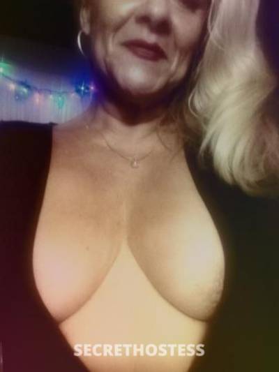 Evie 51Yrs Old Escort 167CM Tall Canton OH Image - 0