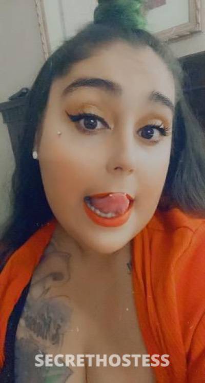 ..curvy latina bbw ready to play in Sacramento CA