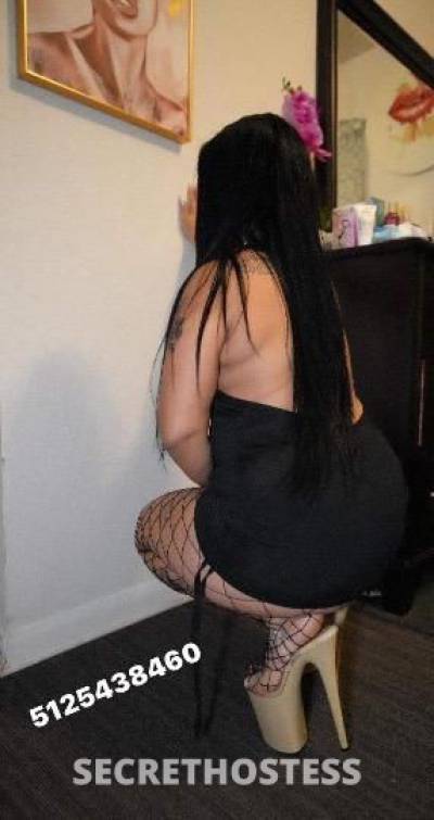 25 year old Escort in Austin TX Hola papis