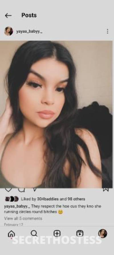 22 year old Escort in Lancaster CA come have some fun with yaya