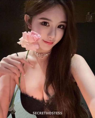 21 year old Asian Escort in Brisbane Rocklea! New! Asian lady