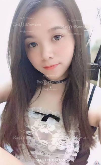 24 Year Old Asian Escort Khobar - Image 1