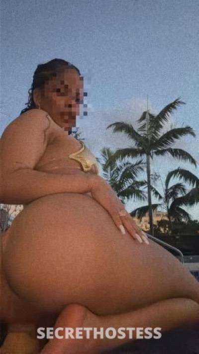 24 Year Old Colombian Escort Miami FL - Image 3
