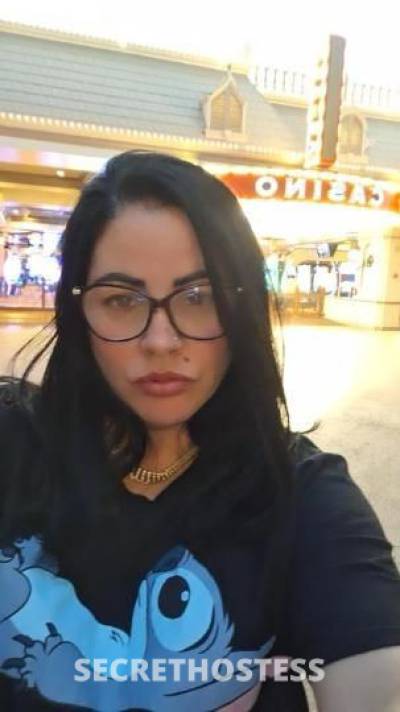 37 year old Latino Escort in St Joseph MO kamila