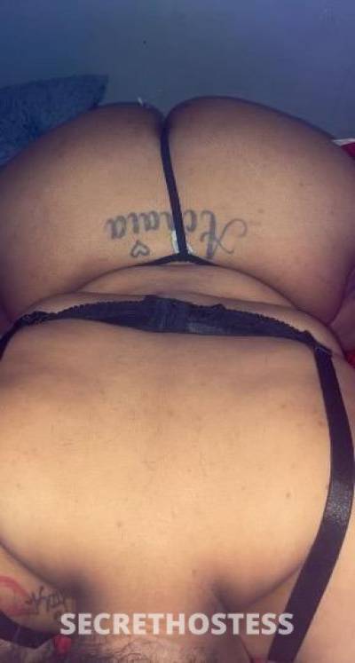 26 year old Escort in Buffalo NY SLUTT ME OUT!!. Available Incalls