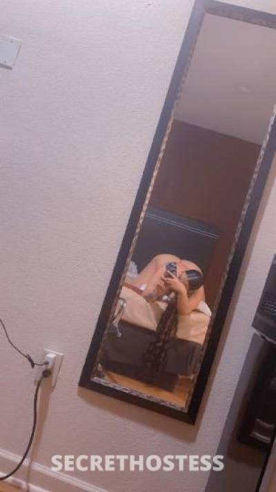 Queen 20Yrs Old Escort Beaumont TX Image - 1