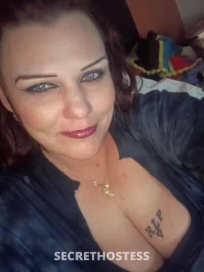 Red/veronica 38Yrs Old Escort Toledo OH Image - 1