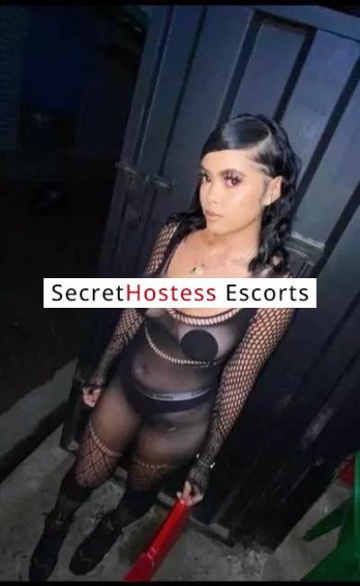 21 Year Old Escort Seattle WA Black Hair Black eyes - Image 3