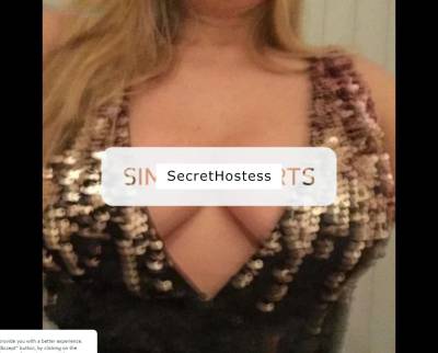 *flawless figure *authentic photos *exceptional lady * in Leeds