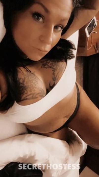 ....in call and outcall petite bombshell available 24 hours in Oklahoma City OK