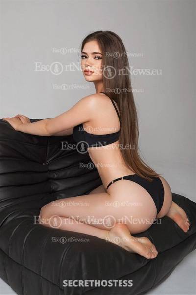 18 Year Old European Escort Brussels Brunette - Image 1