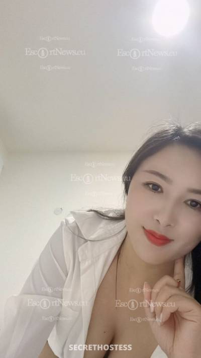 32 Year Old Asian Escort Belgrade - Image 5