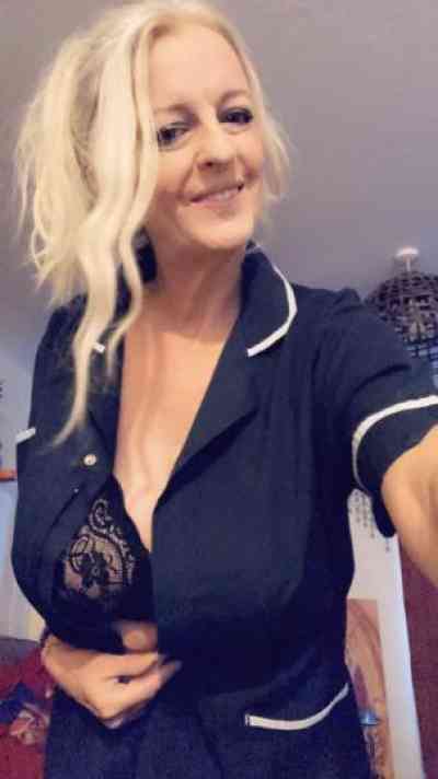 57Yrs Old Escort ENGLISH BUSTY BLONDE BECKY Image - 3