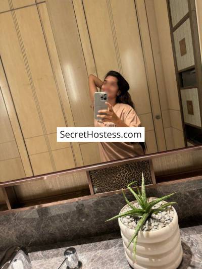 20 Year Old Asian Escort Colombo Black Hair - Image 6