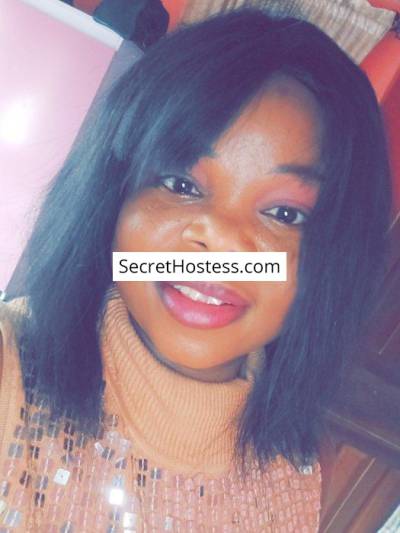 30 Year Old Ebony Escort Cotonou Black Hair Black eyes - Image 4