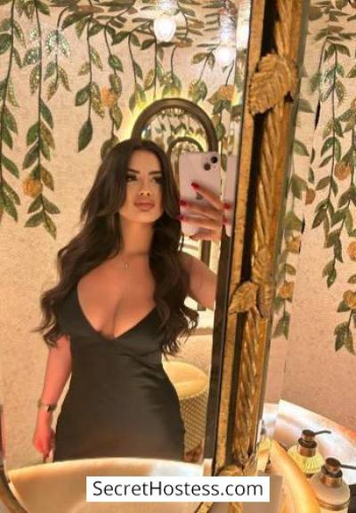 25 year old Escort in London Honey, Movida Escorts Agency
