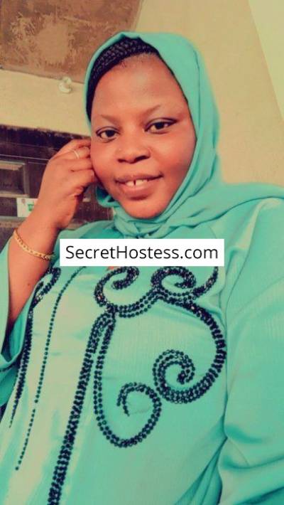 32 Year Old Ebony Escort Abuja Brown Hair Brown eyes - Image 3