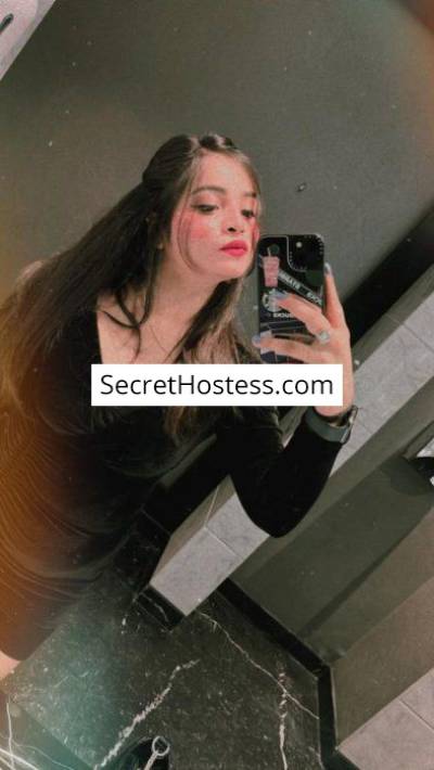 22 Year Old Asian Escort Bangalore Brown Hair Black eyes - Image 3