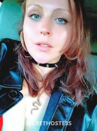 28 year old Escort in Springfield IL XxX Cold . Cum and get hot ! . with a thick azz x F R E A K 