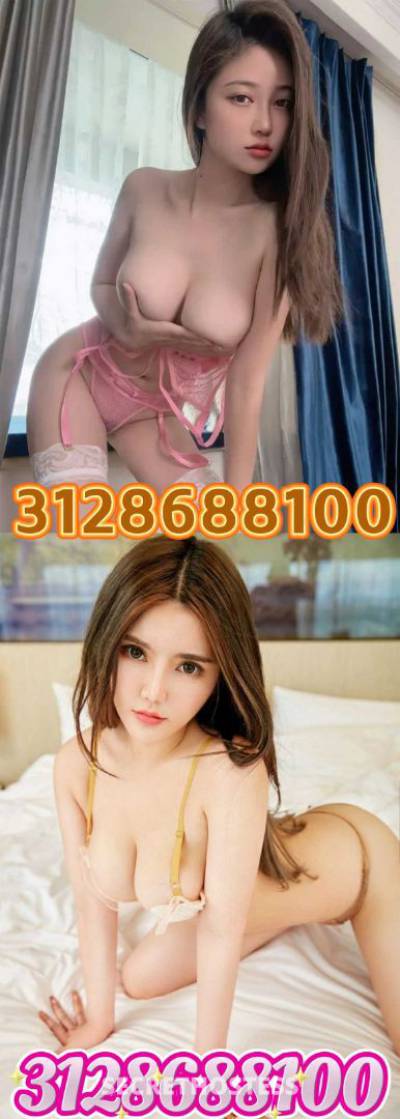 19 Year Old Asian Escort Chicago IL - Image 5