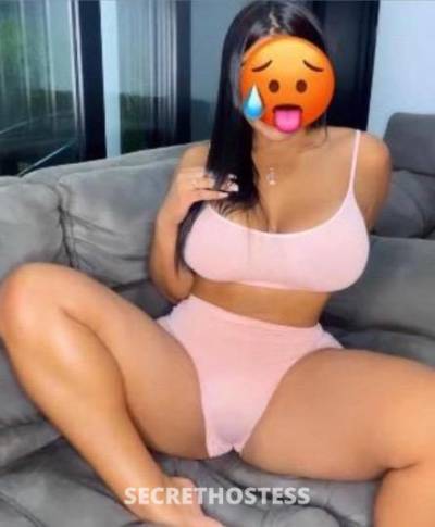 23 Year Old Colombian Escort Boston MA - Image 2