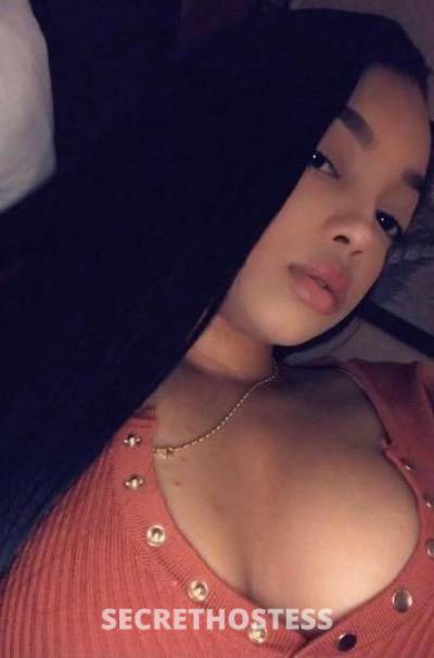 25 year old Escort in Chico CA . Annah - . to TOWN