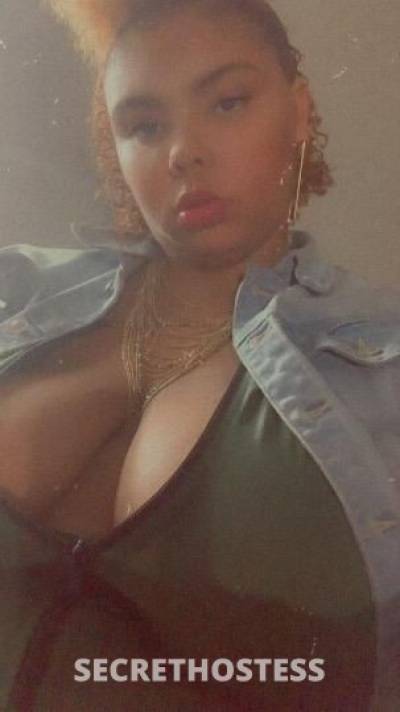 HONEYB 23Yrs Old Escort Milwaukee WI Image - 2