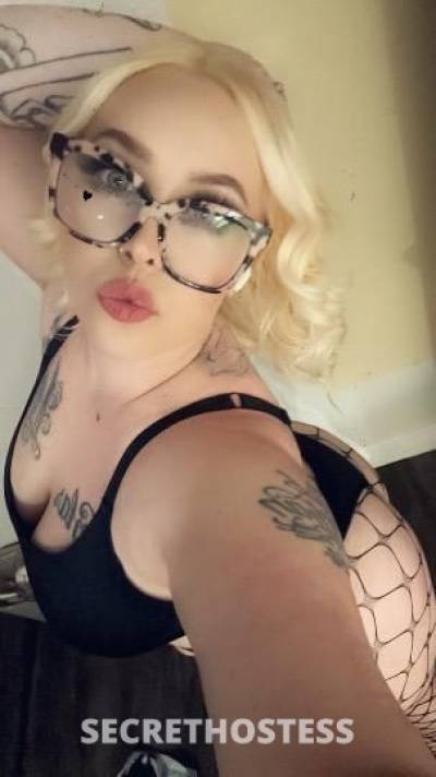 Hosting in Fairfield!! . Your ATF CURVY BLONDE deepthroat  in North Bay CA