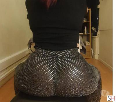 35 year old Escort in Dublin Nice relaxing and lingam massage