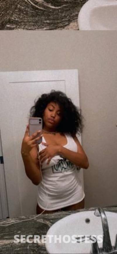 PoisonIvy 19Yrs Old Escort Oklahoma City OK Image - 2