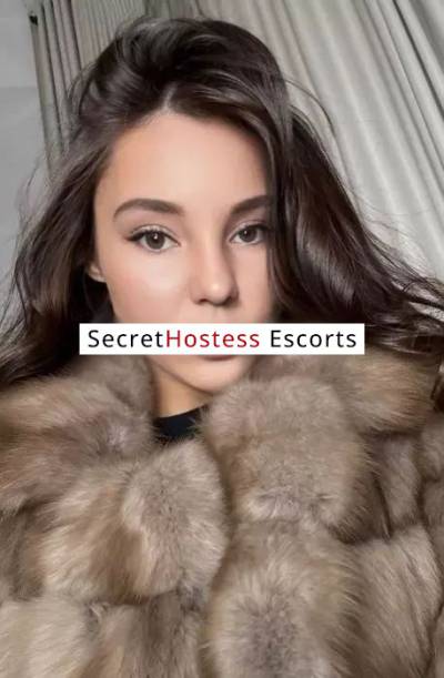 23 Year Old Ukrainian Escort Saint Julian - Image 2