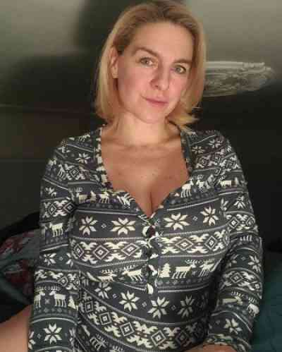 56Yrs Old Escort Elmwood Park NJ Image - 4
