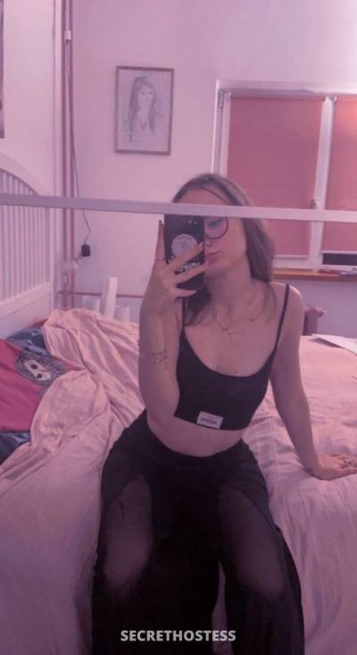 28 year old Caucasian Escort in McAllen TX Hi I am sexy. I will make you feel happy. Snap(gif_ty5) text