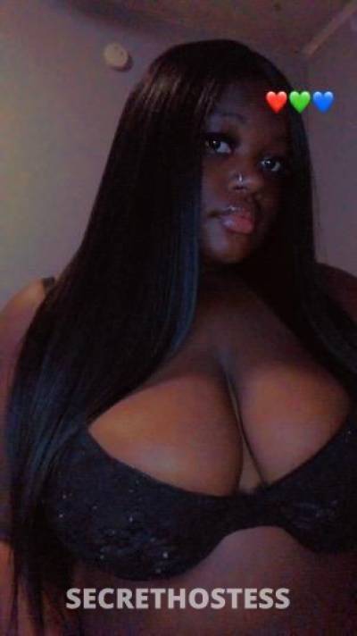 19 year old Escort in Memphis TN milk Marie/best head/invalls only/deals 10pm-4am