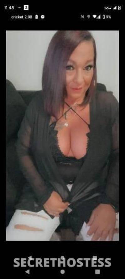 40 year old Escort in Rochester NY worth ur time i promise