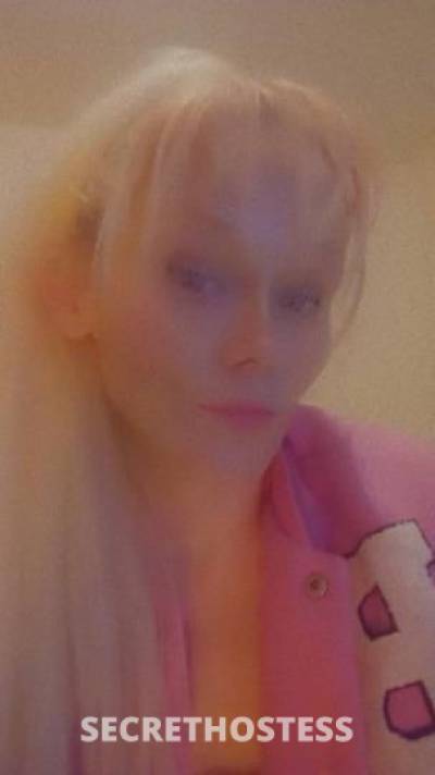 Skittles 30Yrs Old Escort Rockford IL Image - 2