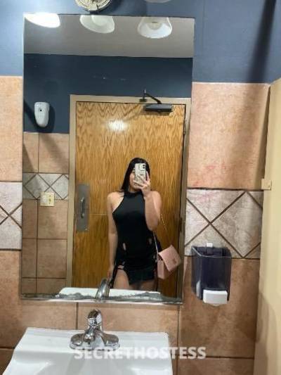 23 year old Latino Escort in Nashville TN hola amor soy una linda latina