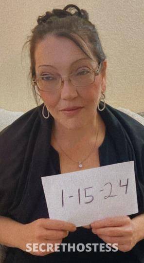 7025060843 Mature Busty Brunette: Escort Las Vegas