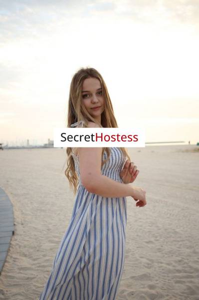 18 Year Old European Escort Dubai - Image 4