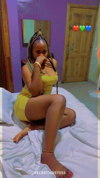 22 year old African Escort in Jeddah Sandrawet, escort