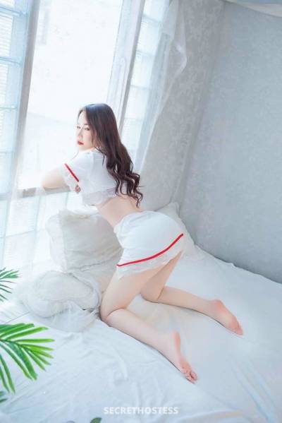 22 Year Old Asian Escort Hofuf - Image 1