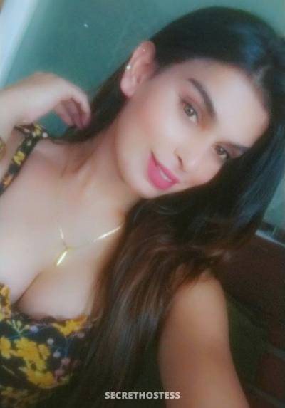 Roshel, Transsexual escort in Colombo