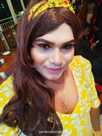 Sansaladewmini86, Transsexual adult performer in Colombo