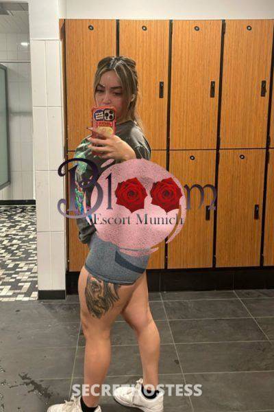 26 Year Old Latino Escort Munich Blonde - Image 2