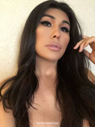 Aria Alekzandra Izaura, Transsexual escort in Dubai