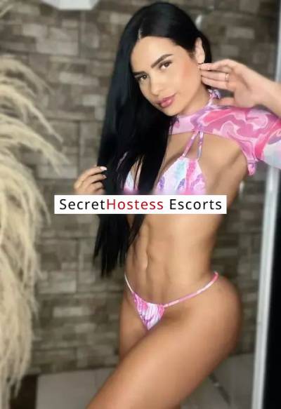 29 Year Old Colombian Escort Split - Image 5