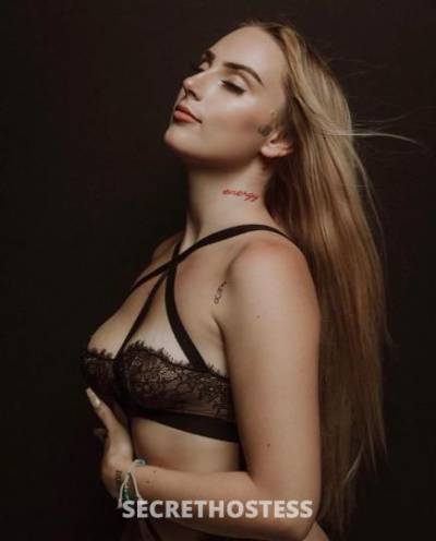 .✨NEW To Town Blonde Beauty Dior Come Be My First in Seattle WA