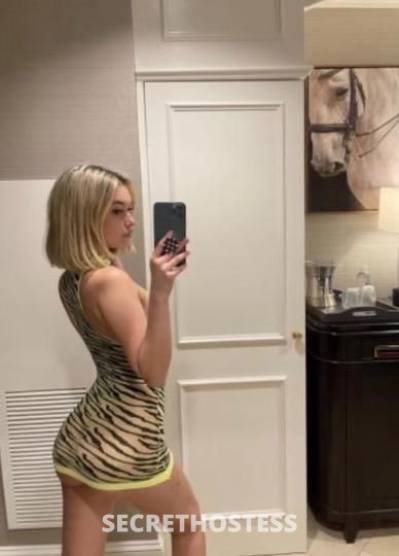 24 year old Escort in Everett WA Here Visiting .. lets get together available now