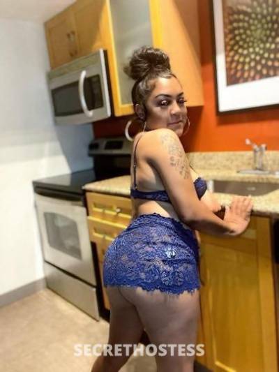 27 year old Escort in Wilmington DE ✨ . Hot and Horny petite boricua spinner. .100% REAL