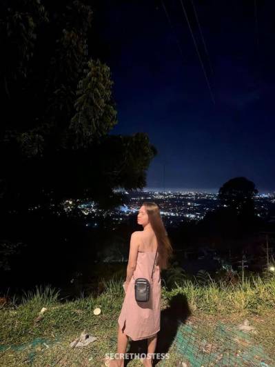 Yen, Transsexual escort in Davao